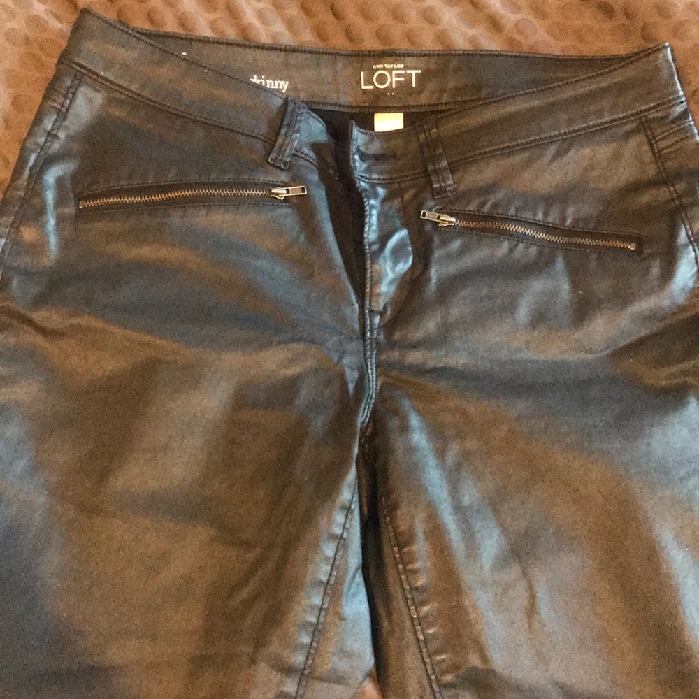 Loft modern skinny faux leather stretch jeans